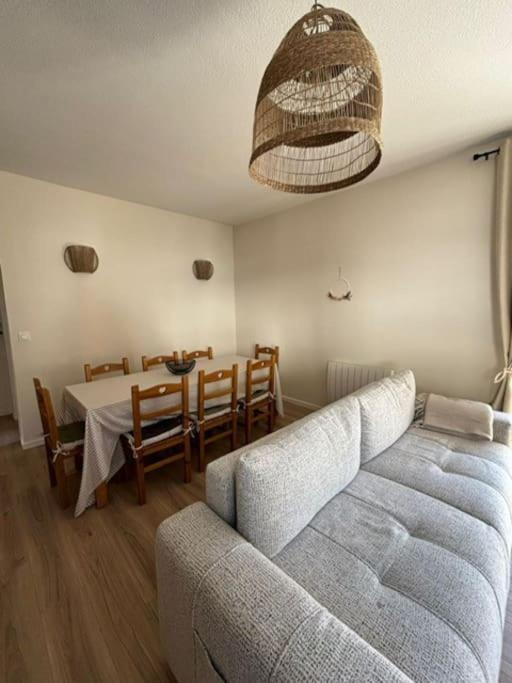 לס דה-אלפס Appartement 3 Pieces, Spacieux En Plein Centre מראה חיצוני תמונה